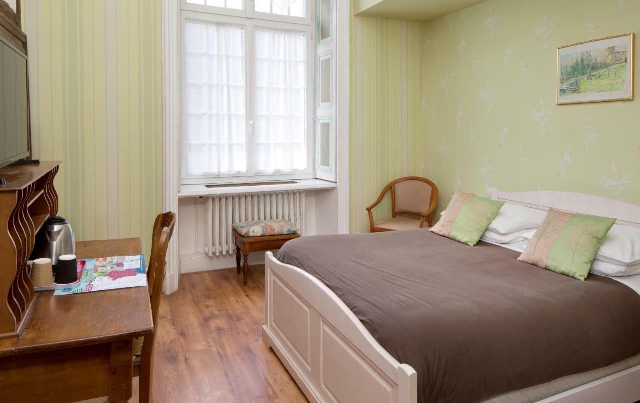Hotel De France Монмаро Экстерьер фото